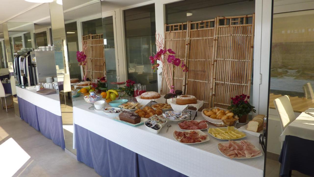 Hotel La Perla Del Capo Оспедалети Екстериор снимка