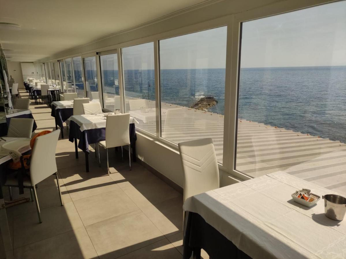 Hotel La Perla Del Capo Оспедалети Екстериор снимка