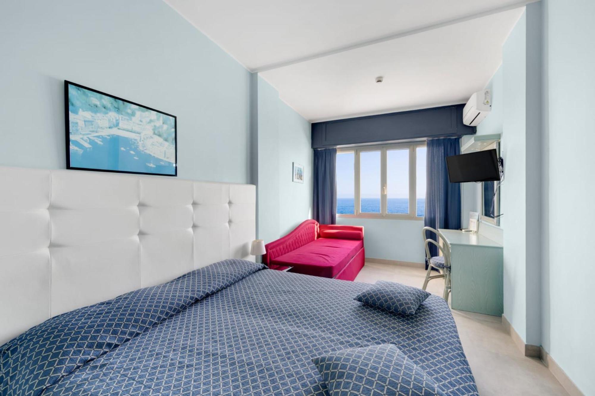Hotel La Perla Del Capo Оспедалети Екстериор снимка